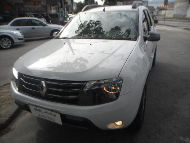 Duster tech rond 1.6 completo mto novo