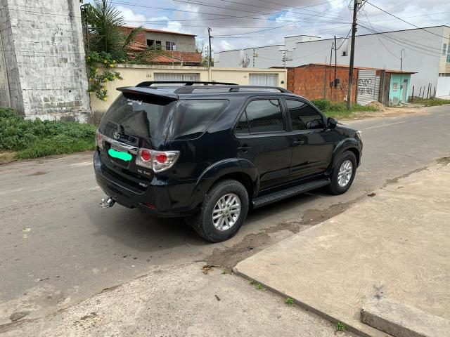 Hilux sw4 7 lugares - Foto 2