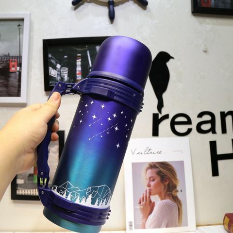 Garrafa Térmica de Aço Inox com Alça 1,2 L - Foto 2