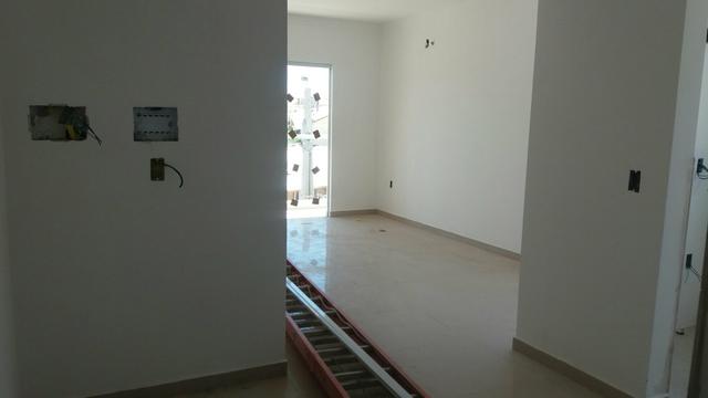 Apartamento 2 dormitório sendo 1 suíte bem localizado nós