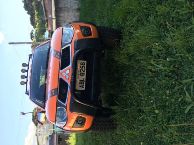 L200 Triton 4x4 - Foto 3