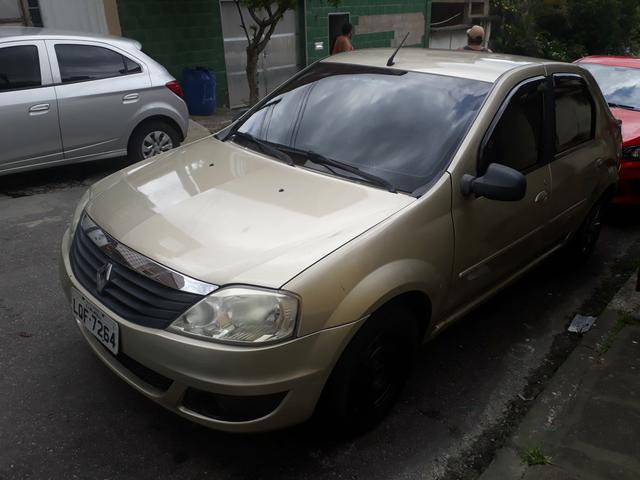Renault Logan - Foto 2