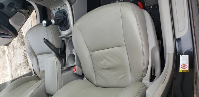 Toyota corolla xei 1.8 flex 2009 Bem Conservado, todo revisado, pneus novos. Somente Venda - Foto 11