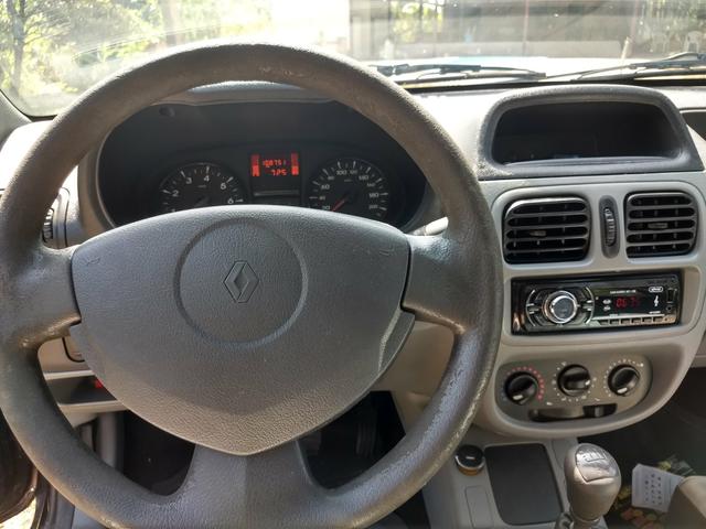 Clio 4p com ar - Foto 4