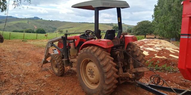 Trator marca Agrale 75 cv 2012