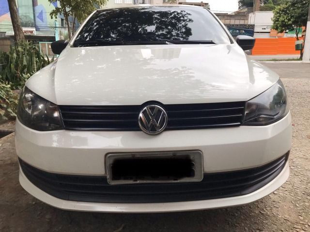 Volkswagen Voyage 1.6 Flex 4p 2014 - Foto 3
