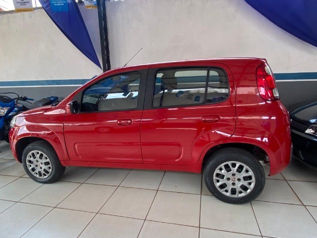 FIAT UNO UIVACE 1.0  2016  ALEX CARROS