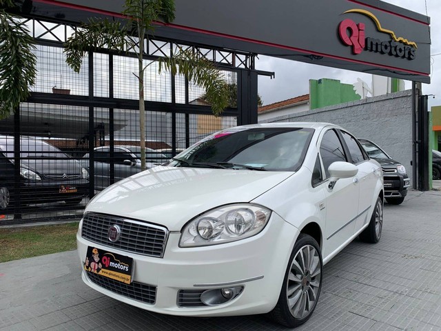 LINEA 2012/2013 1.8 ESSENCE 16V FLEX 4P AUTOMATIZADO