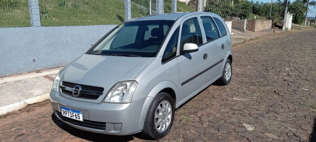 MERIVA 2004 1.8