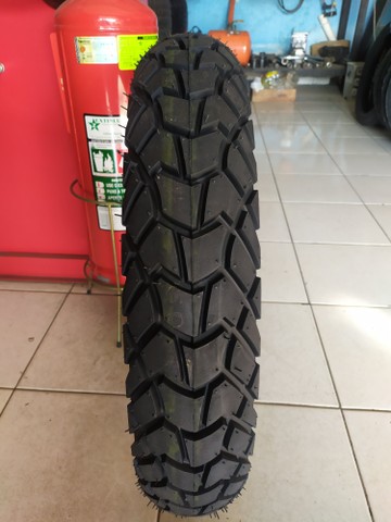 Pneu moto 120 80 18 maggion