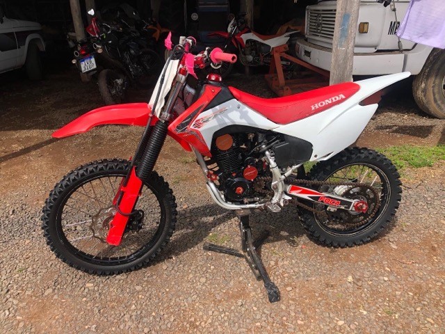 CRF 230 LOTADA DE ACESSÓRIOS