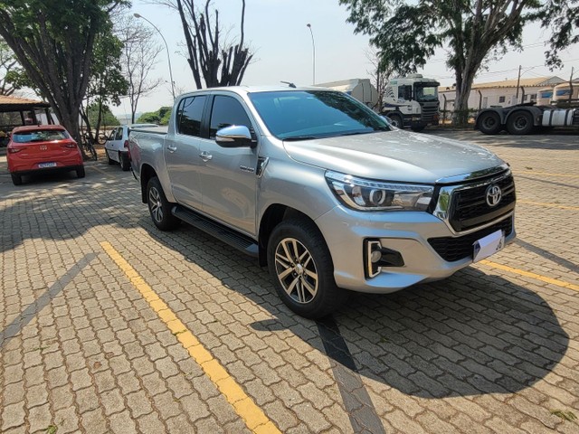HILUX SRX 4X4