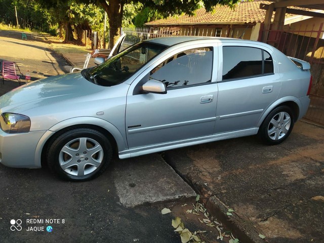 VENDO ASTRA HETH