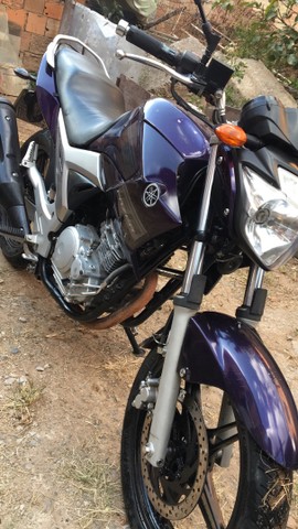 TROCO YAMAHA FAZER EM CARRO