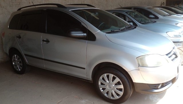 VW SPACEFOX 1.6 FLEX 2009 COMPLETA TROCA FINANCIA SEM ENTRADA