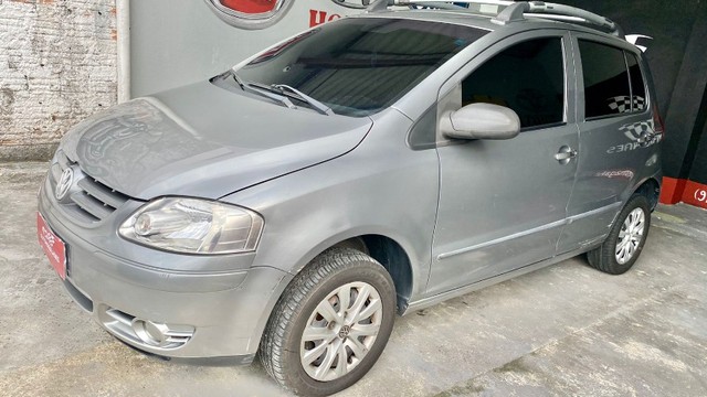 FOX 1.0 ANO MODELO 2006 4P COMPLETO R$14.900,00