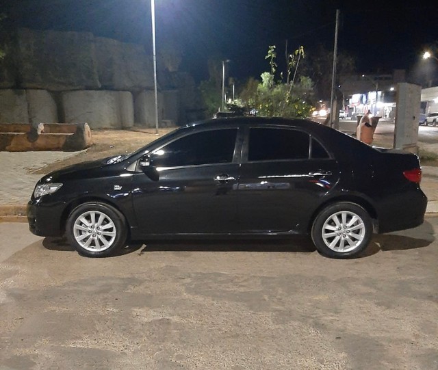 COROLLA ALTIS 2011