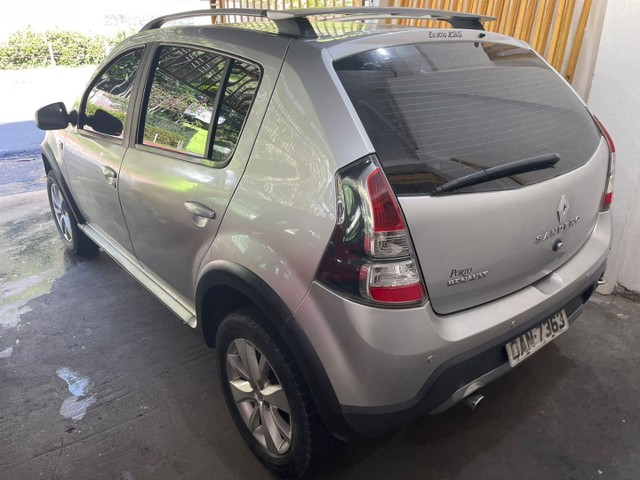 SANDERO STEPWAY TOP