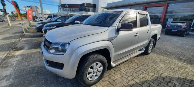 VW AMAROK 2.0 S 4X4 TDI 2015.