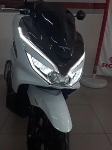 PCX DLX ABS