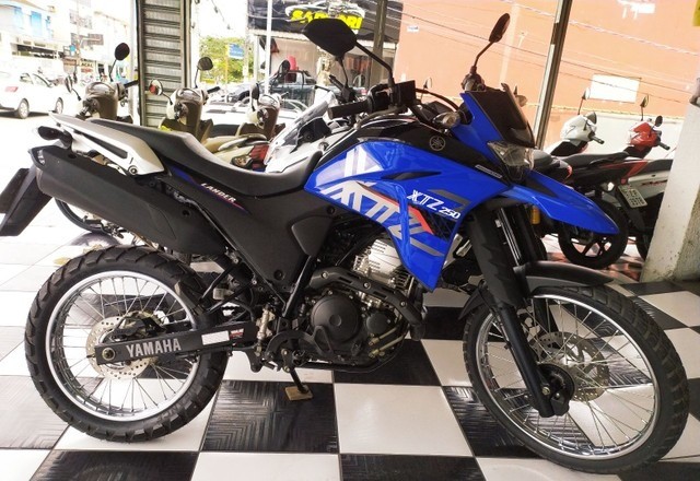 YAMAHA XTZ 250 LANDER 2021