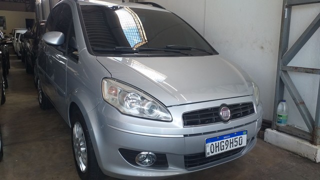 FIAT IDEA ATTRACTIVE 1.4 2012 COM 74.922 KM RODADOS.