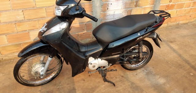 ESTOU VENDENDO ESSA LINDA MOTO BIZ ANO 2011