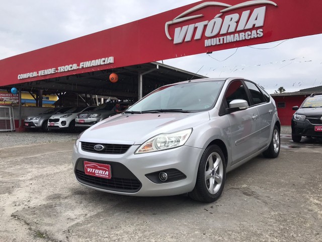 FORD / FOCUS HC 1.6 FLEX 2013