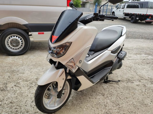YAMAHA NMAX
