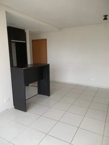 Captação de Apartamento a venda na Rua Leonora Armstrong, Champagnat, Londrina, PR