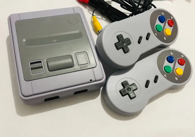 Emulador de Nintendo com 660 jogos e 2 controles