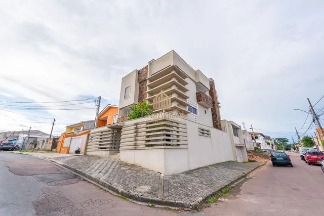 Sobrado com piscina no Uberaba