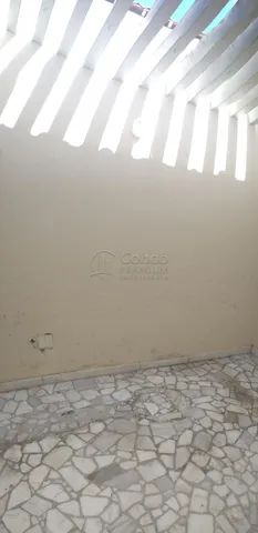Casa ampla em ótima localização no bairro Farolândia. - Foto 4