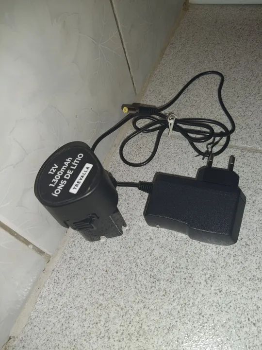 Carregador de Bateria/parafusadeirara 12V - Foto 5