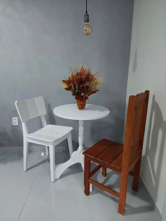 Cadeira branca de madeira - Foto 4