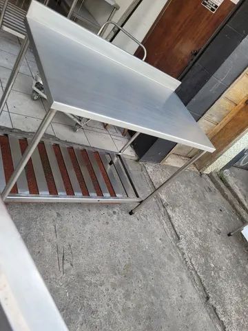 MESA INOX 304 COM PANELEIRO GRADEADO .  - Foto 4