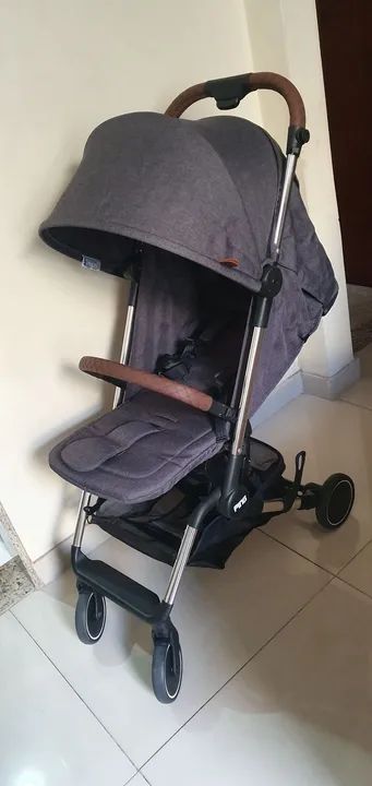 Carrinho de Bebê -  Prático e Confortável - Foto 2