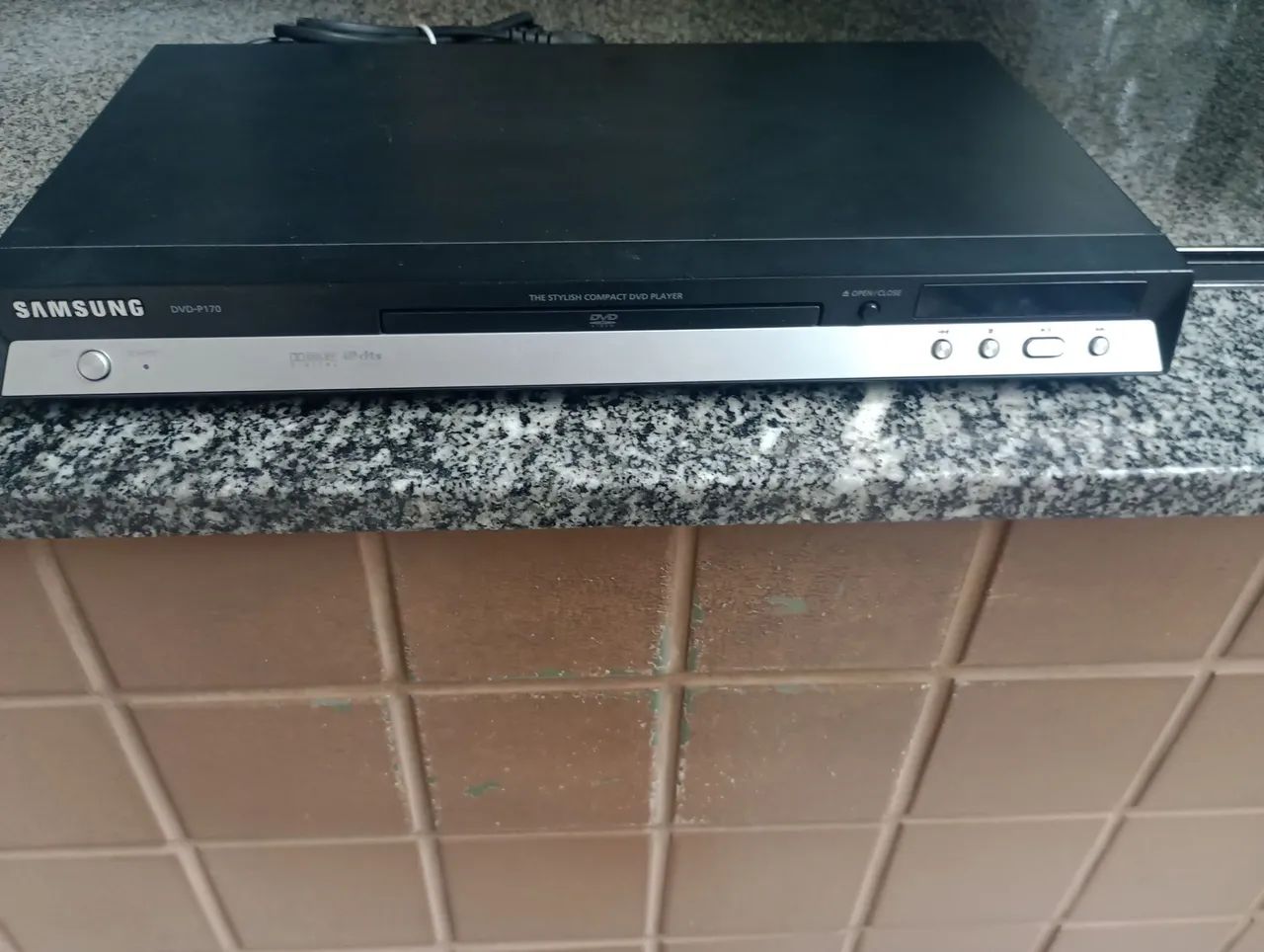 DVD 