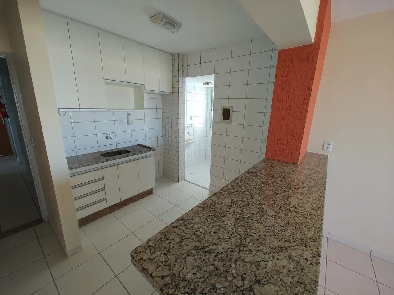 Imóvel para aluguel possui 56 metros quadrados com 2 quartos - Foto 5