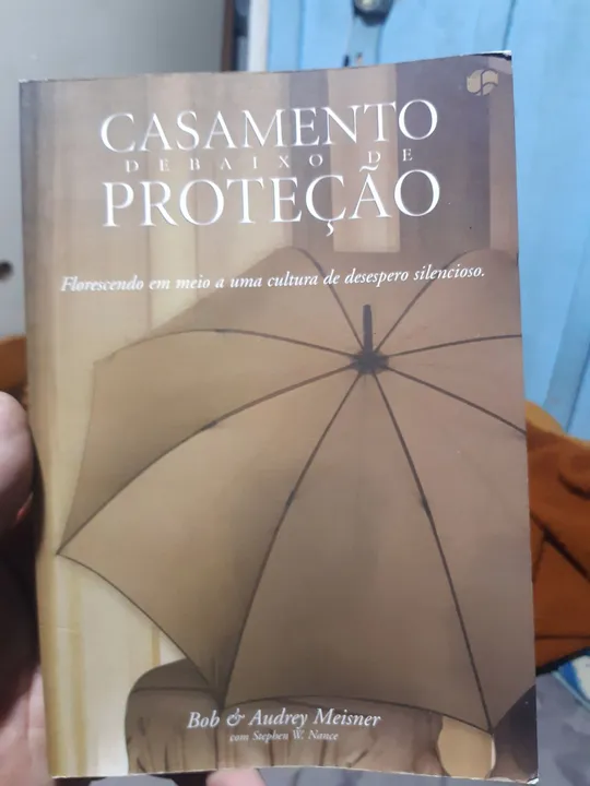 Livro Casamento Debaixo de Proteção