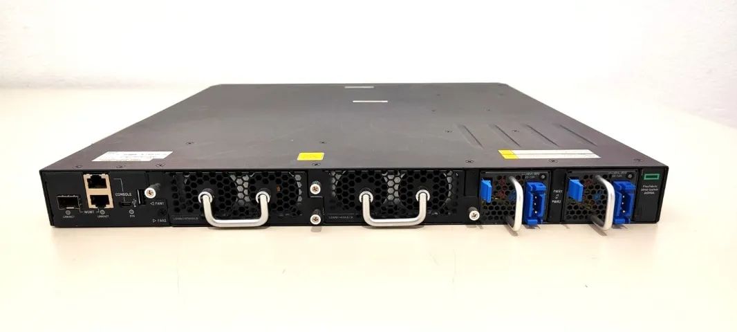 Switch HPE (48SFP+ 6QSFP28) - Foto 2