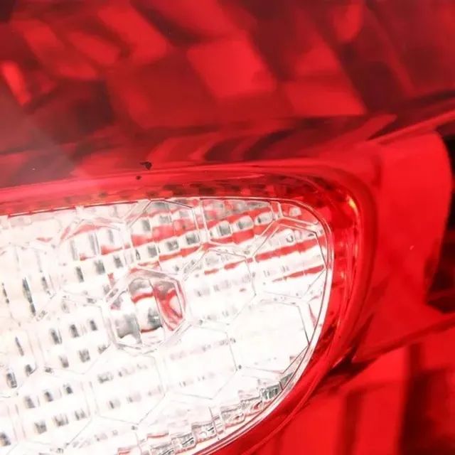 Lanterna New Fiesta Sedan - Foto 3