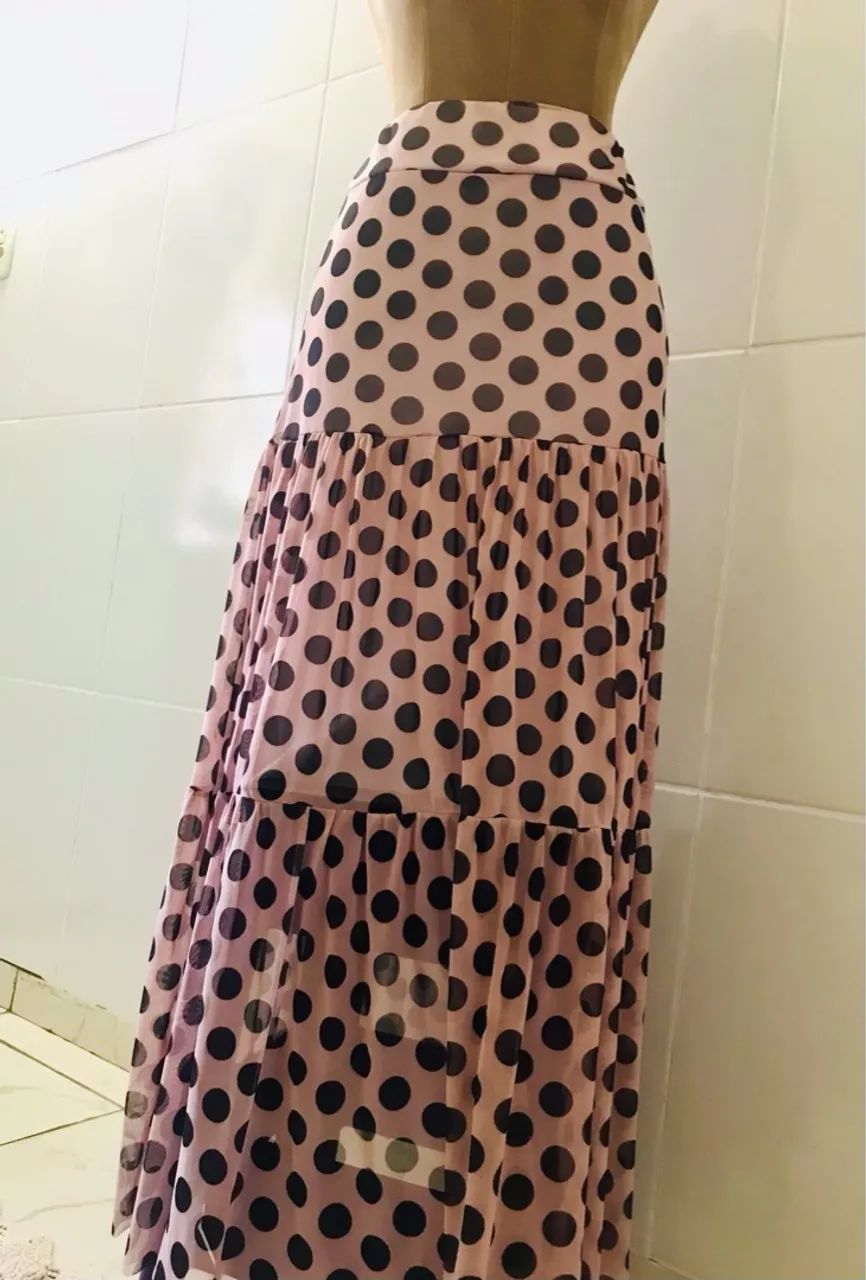 Saia midi poá rosa e preta - Foto 4