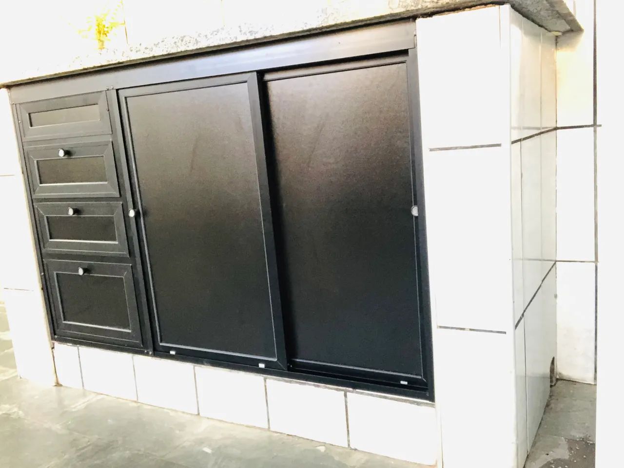 Fechamento de pia em acrílicos  - Foto 4