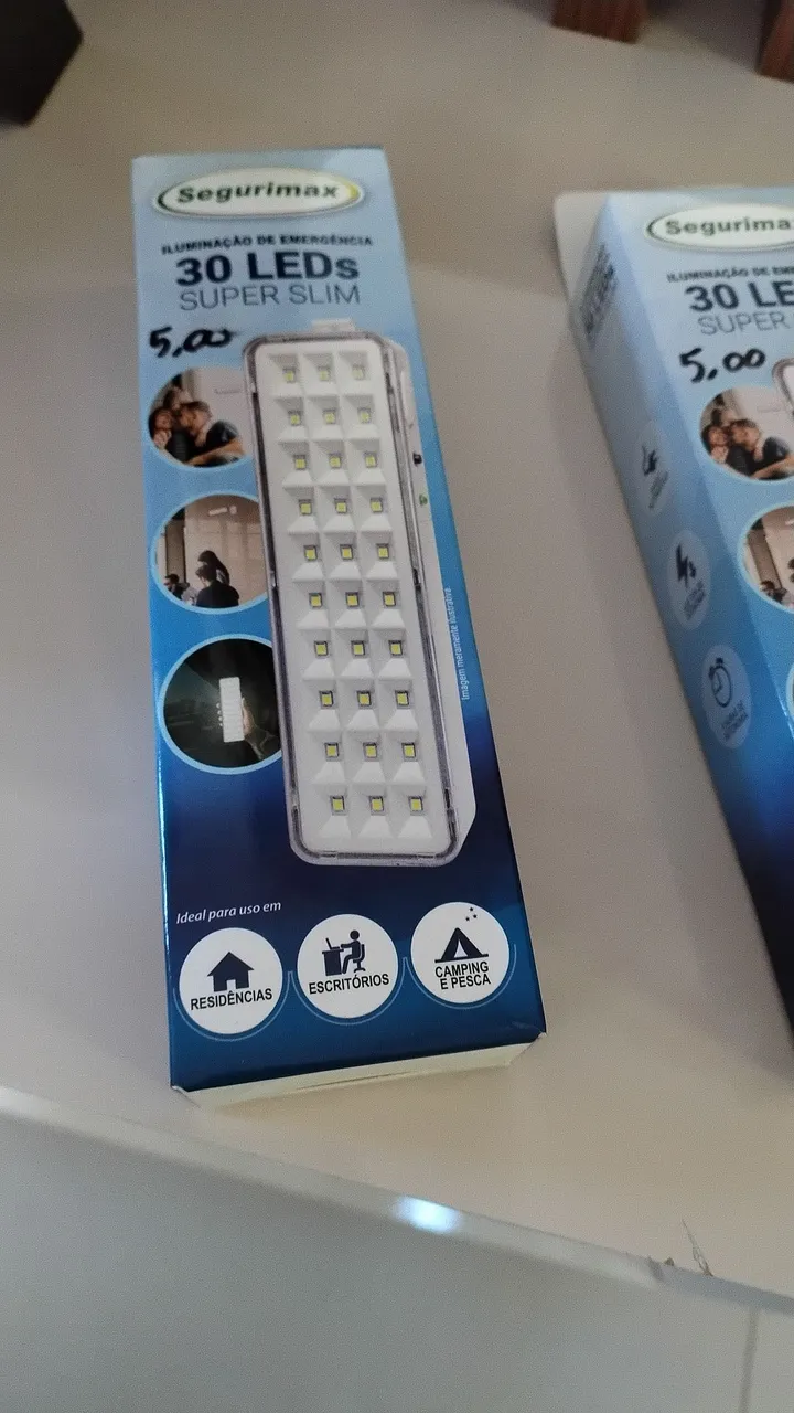 Luminária de Emergência 30 LEDs Super Slim