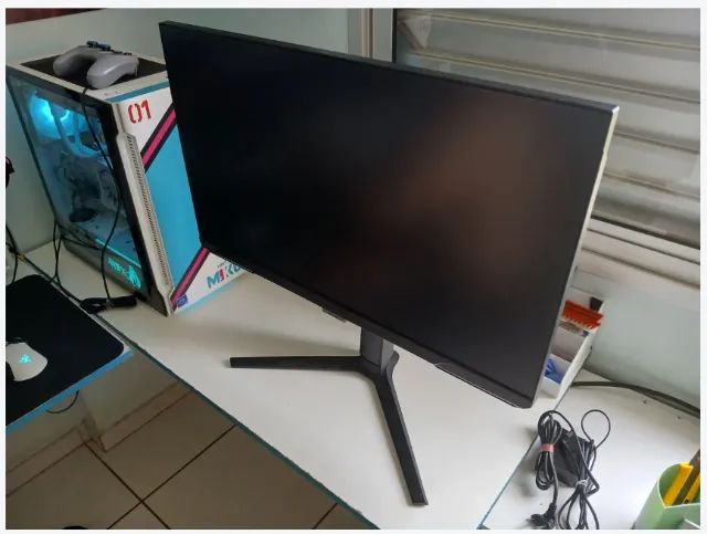 Monitor Samsung Odyssey G40 (27", IPS, 240Hz) - Foto 2
