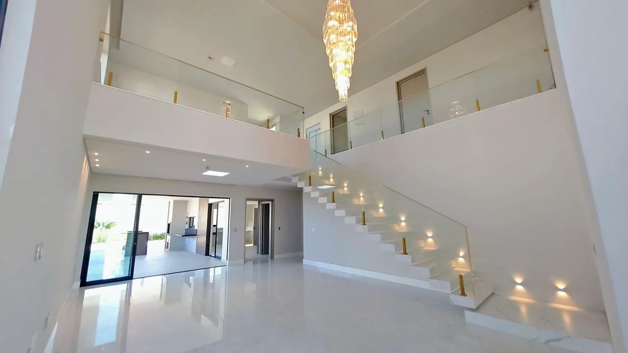 Casa Duplex no Alphaville com 5 suítes e elevador  - Foto 2