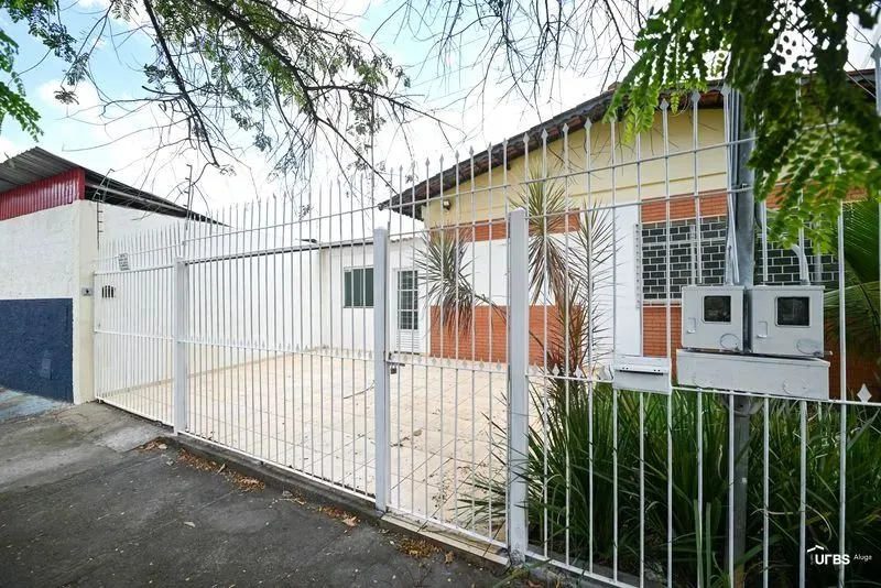 Casa Residencial]]