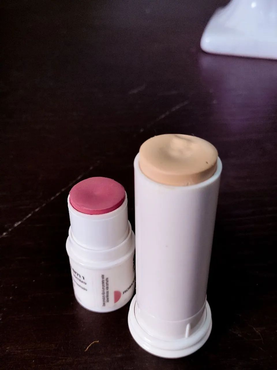 Base/protetor solar em sthick n° 10 e blush na cor malva da Ollie. Novos (sem uso) - Foto 3