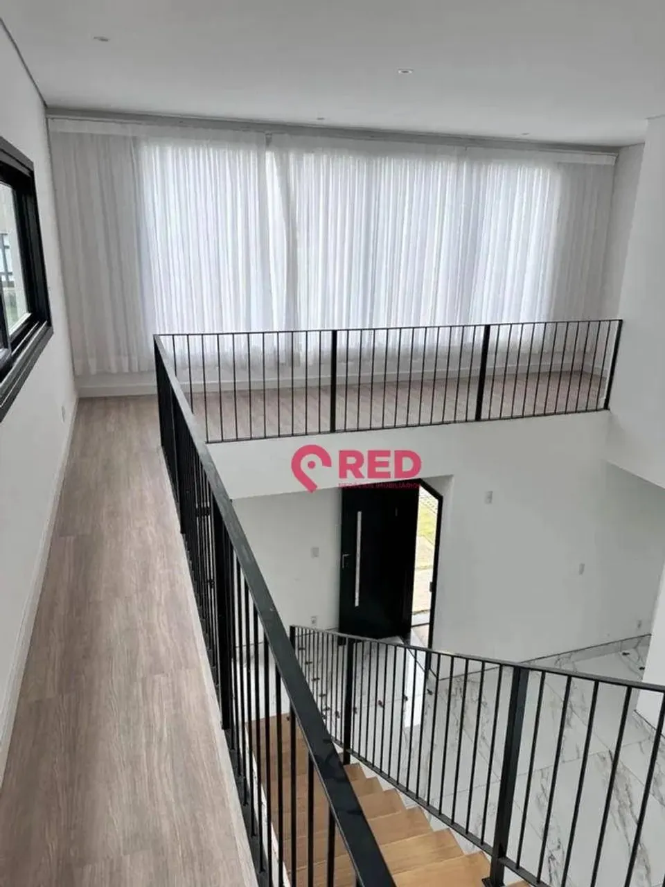 Sobrado com 3 quartos à venda, 250 m² por R$ 2.400.000 - Alphaville Nova Esplanada 3 - Vot